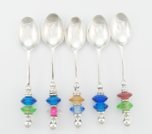 Baby gift ideas: silver plate spoon with interchangeable glass beads